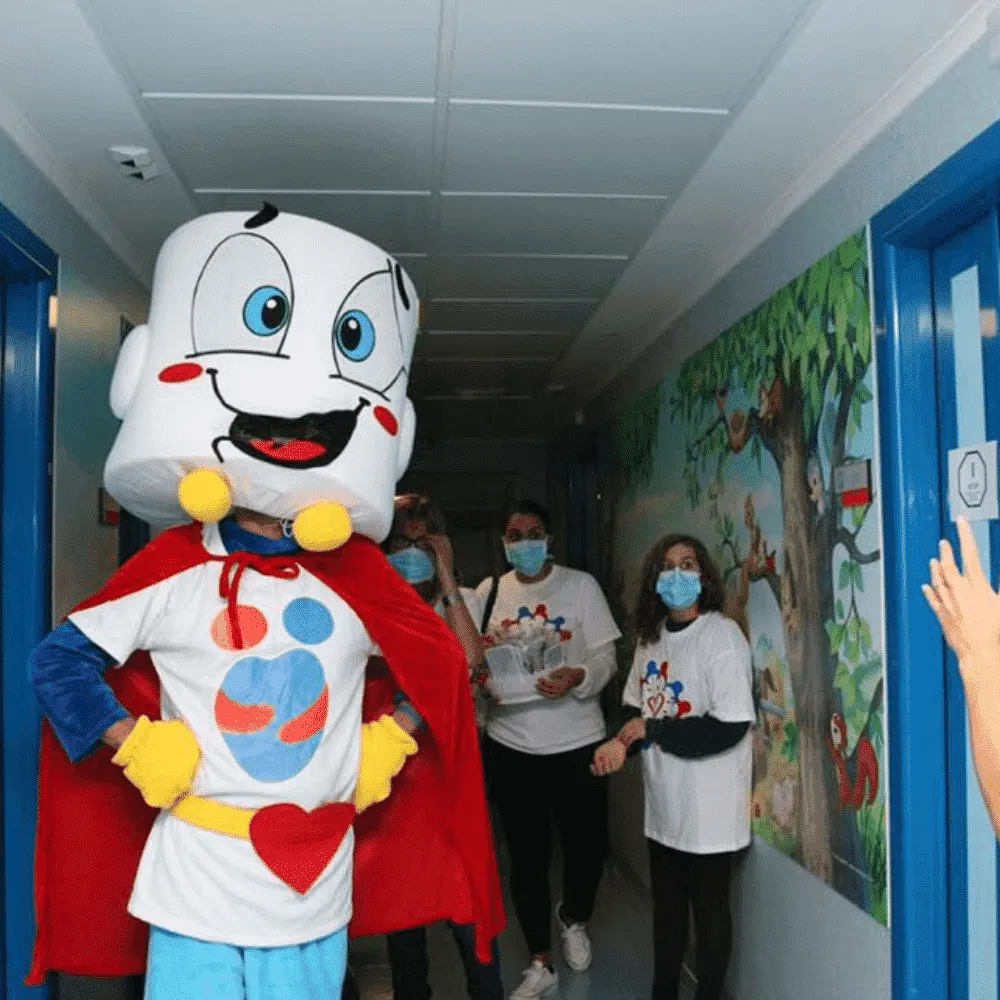 Super Hugs all’Ospedale Bambin Gesù di Roma