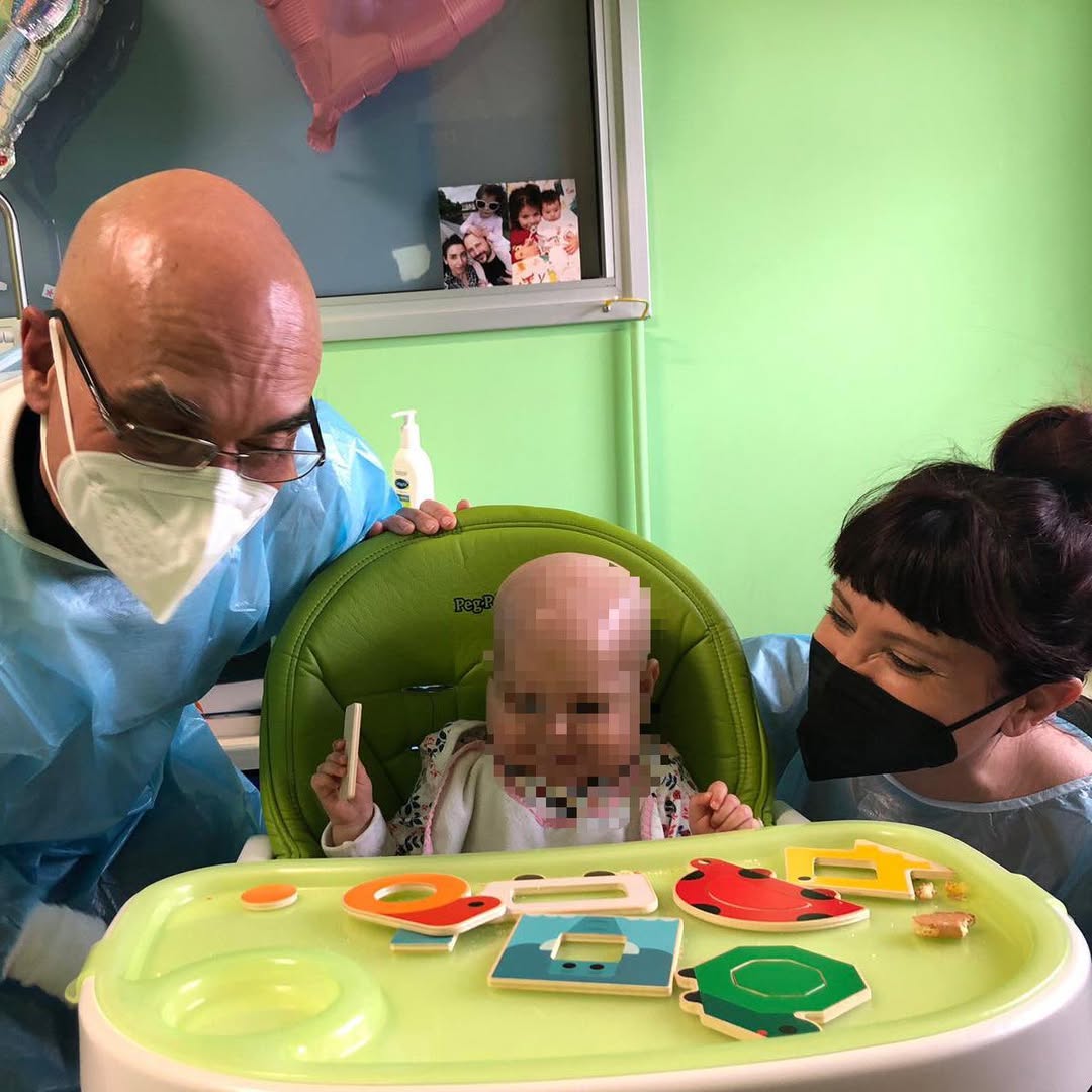 Abbracci in corsia: Ospedale San Matteo di Pavia