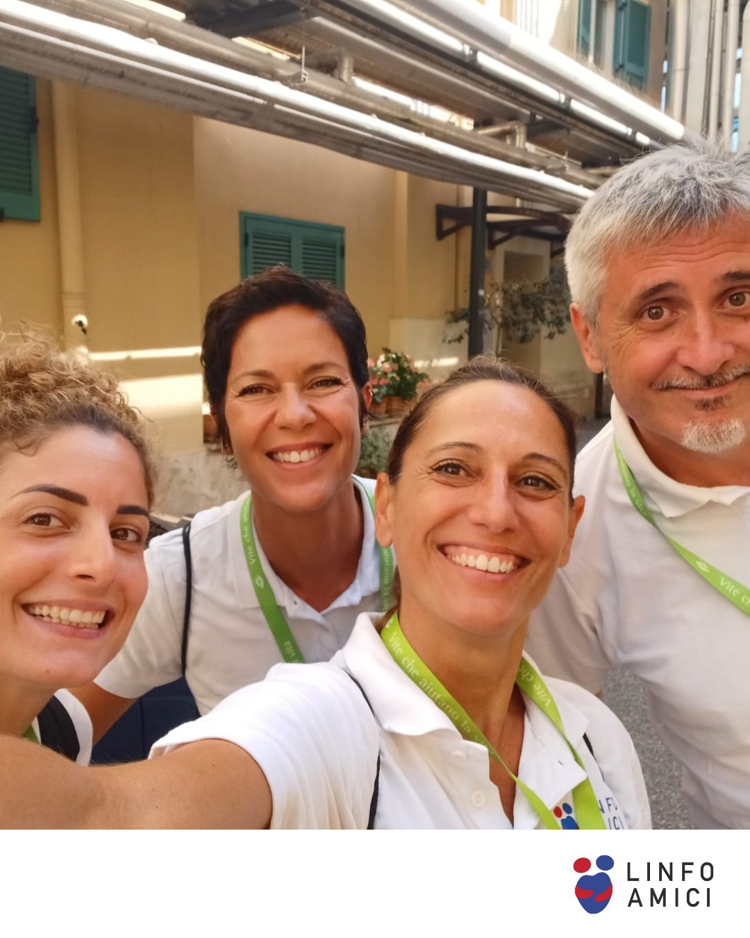 Abbracci in corsia: Ospedale Pediatrico Bambino Gesù