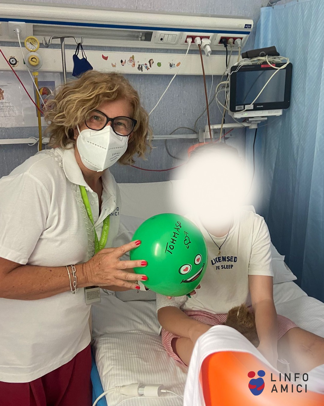 Abbracci in corsia: Ospedale Pediatrico Bambino Gesù